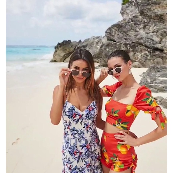 REVOLVE‎ X PRIVACY PLEASE Citrus Print Linen Square Neck Puff Sleeve Crop Top XS - Picture 9 of 10